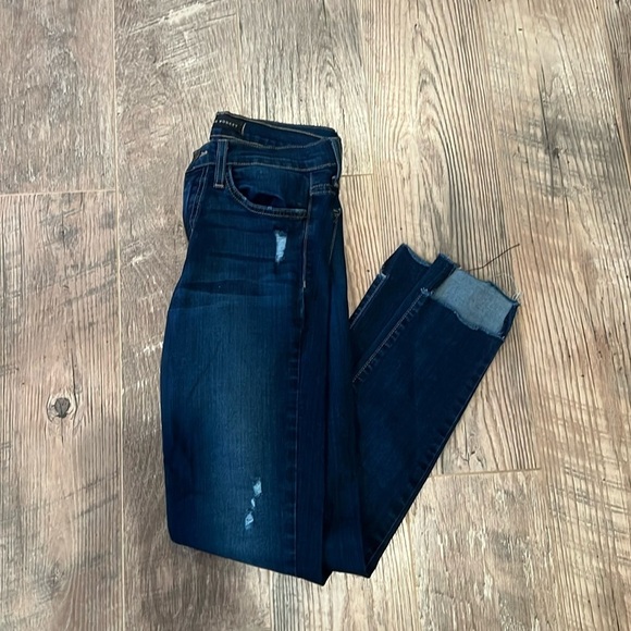 Flying Monkey Woman’s Skinny Jeans Size 26 - Picture 1 of 8